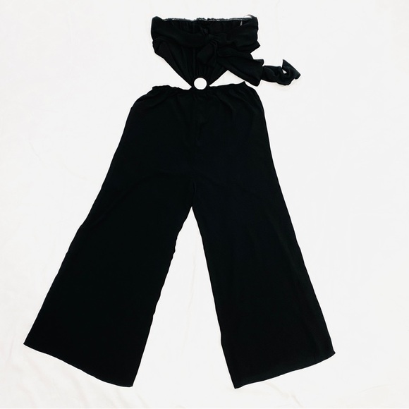 NWOT VICI Dolled Up Wide Leg Open Back Cut Out Strapless Black Jumpsuit - Picture 4 of 8